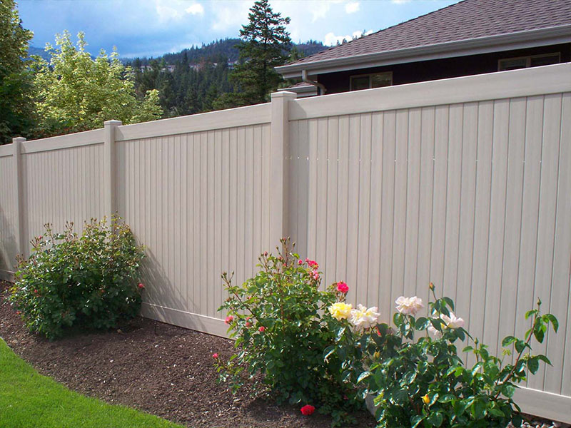 Lumby British Columbia residential fencing